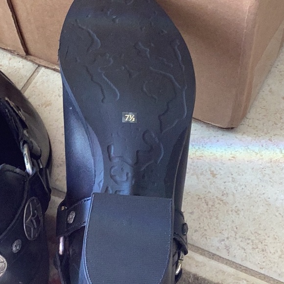 Steve Madden ankle boots, black, 7 1/2 - Picture 3 of 6